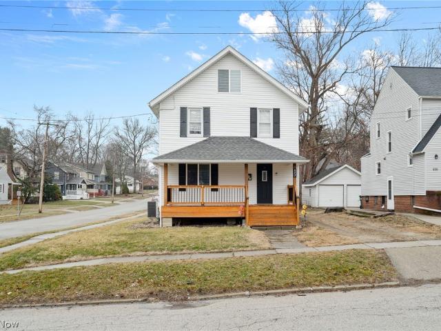 House for sale in Summit, Ohio