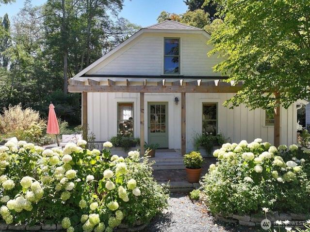 House for sale in Langley, Washington