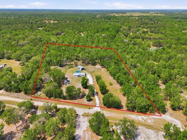 House for sale in Fort White, Florida