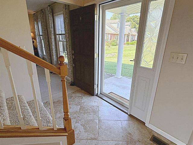 House for sale in Washington, Daviess County