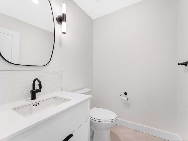 Apartment for rent in Mulhurst Bay, Ontario