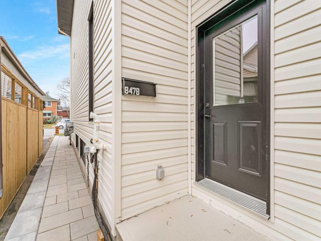 Apartment for rent in Mulhurst Bay, Ontario