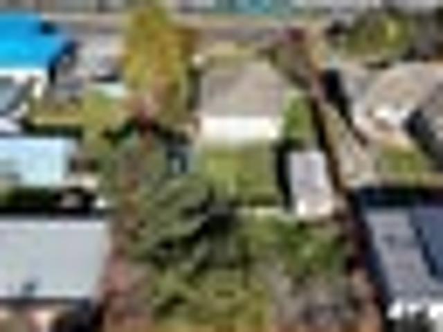 House for sale in Chaslands, Canterbury