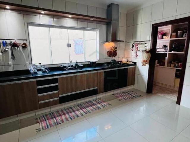 Casa venda em Região Urbana Homogênea XXI, Poços de Caldas