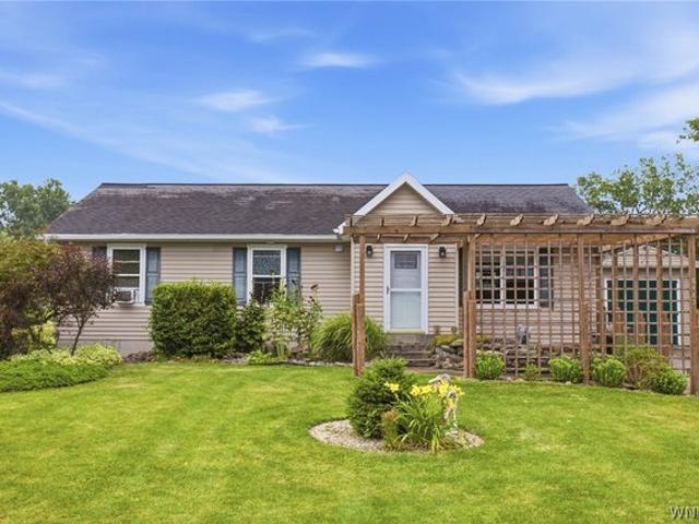 House for sale in Batavia, New York