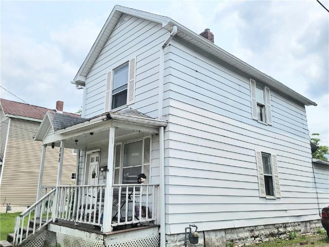 House for sale in New Castle, Pennsylvania