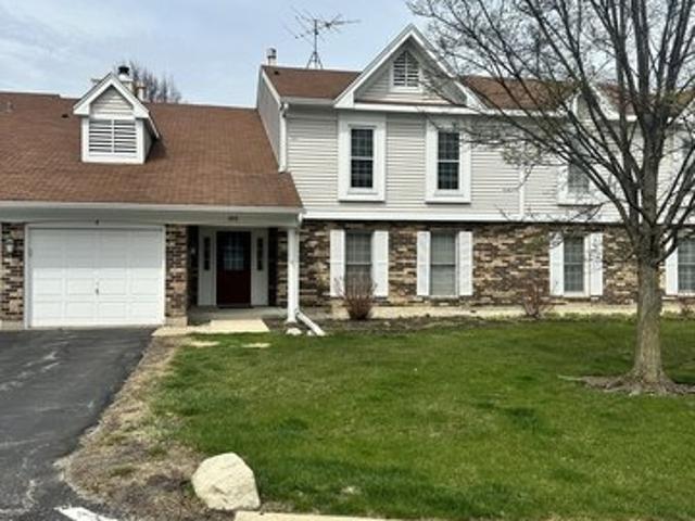 Condo for sale in Mchenry, Illinois