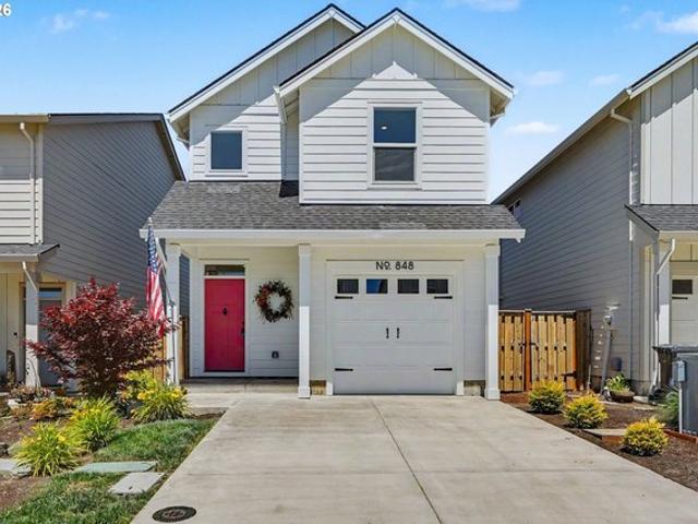 House for sale in Oregonia