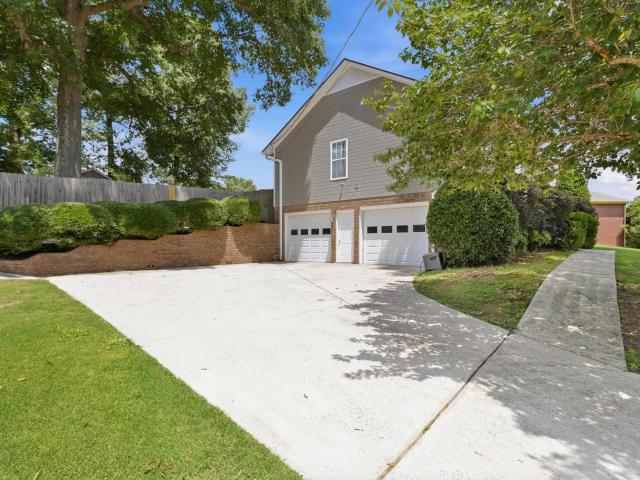 House for sale in Morris, Alabama
