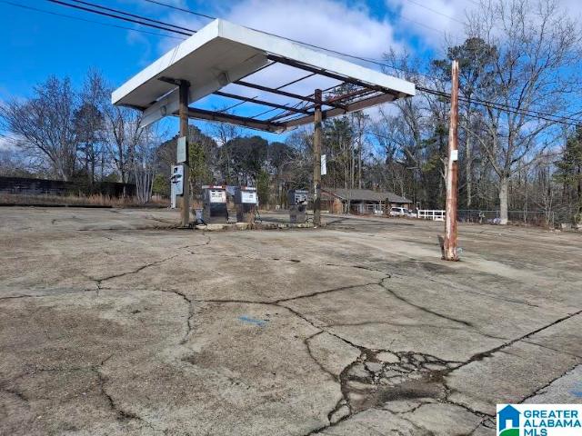 Commercial for sale in Jemison, Alabama