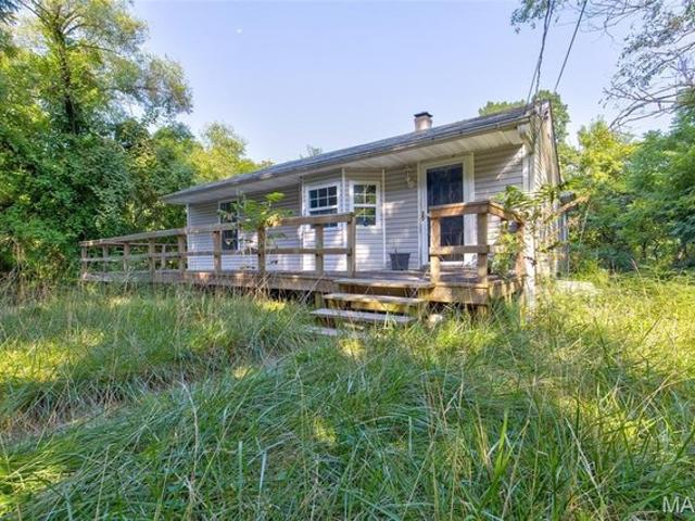 House for sale in Cottage Hills, Illinois