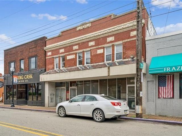 House for sale in Springdale, Pennsylvania