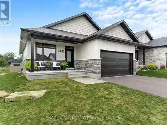 House for sale in Mississippi Mills, Ontario