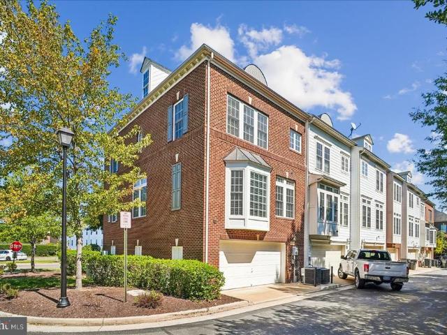 Townhouse for sale in Virginia