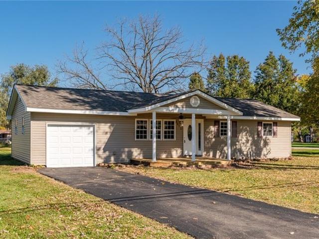 House for sale in Franklin, Warren County