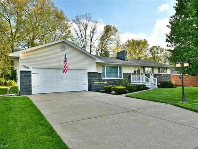 House for sale in Youngstown, Ohio