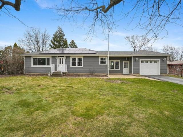 House for sale in Beecher, Illinois