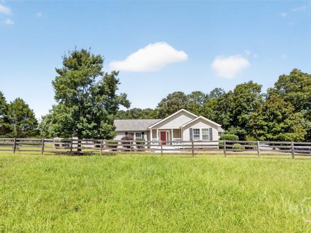 House for sale in Danielsville, Georgia
