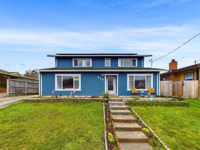 House for sale in Humboldt, California