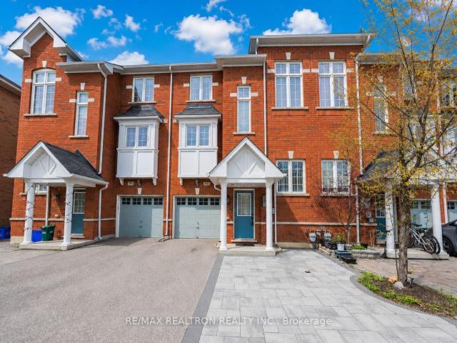 Townhouse for sale in Woburn, Ontario