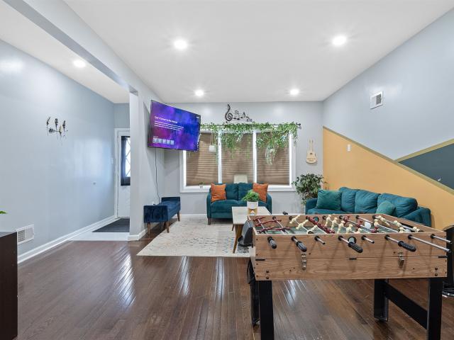 House for sale in Hudson, New Jersey