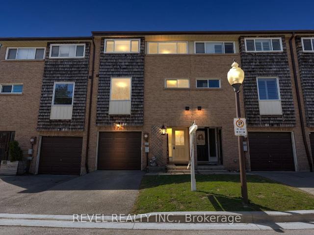 Condo for sale in Milton, Ontario