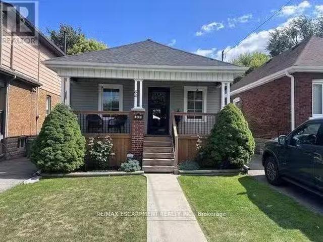 House for sale in Ancaster, Ontario