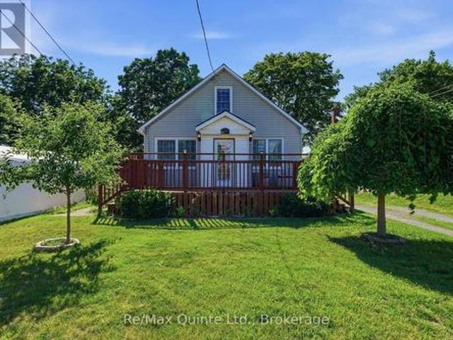 House for sale in Quinte West, Ontario