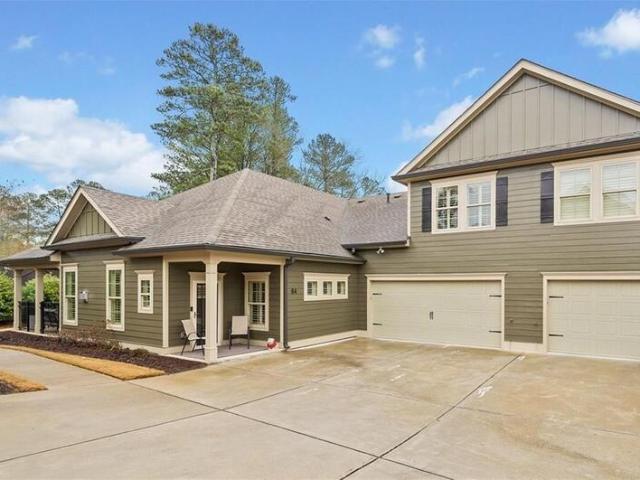 Townhouse for sale in Acworth