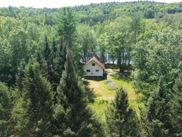 House for sale in Les Collines-de-l'outaouais, Quebec
