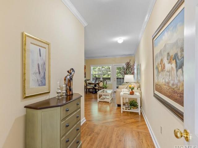 Condo for sale in Highlands, North Carolina