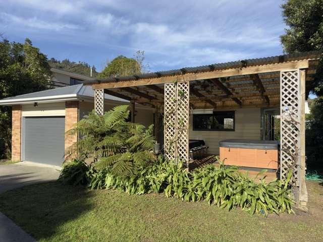 House for sale in Days Bay, Wellington