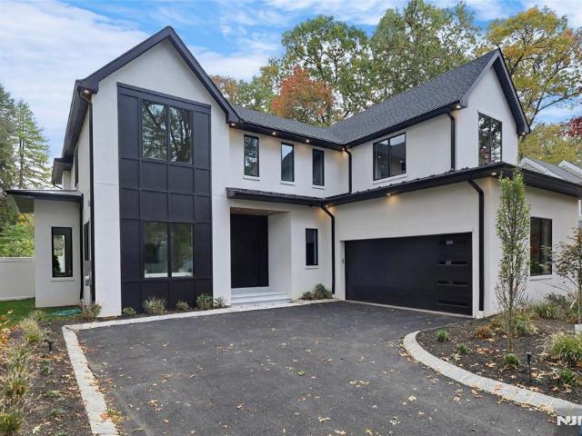 Property for sale in Tenafly, New Jersey