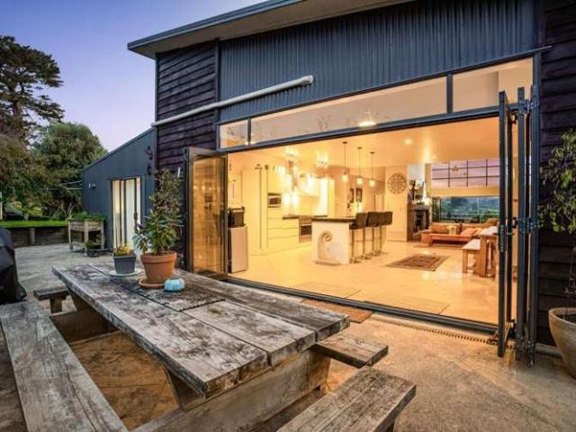 House for sale in Kaukapakapa