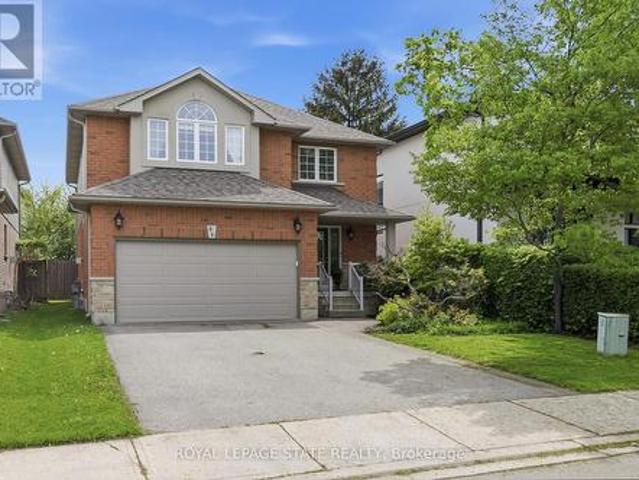 House for sale in Ancaster, Ontario