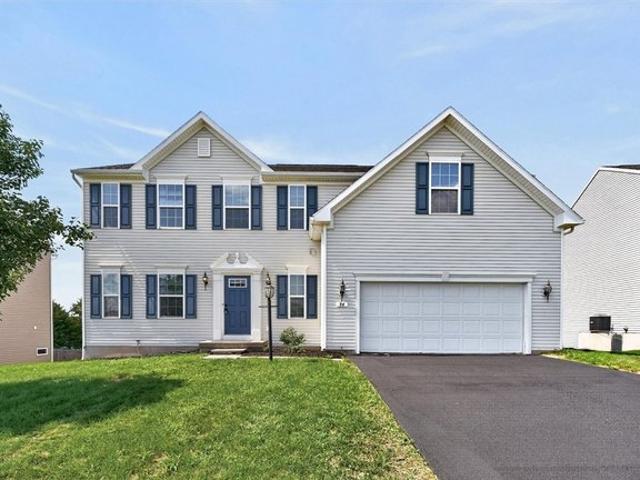 House for sale in Henrietta, New York