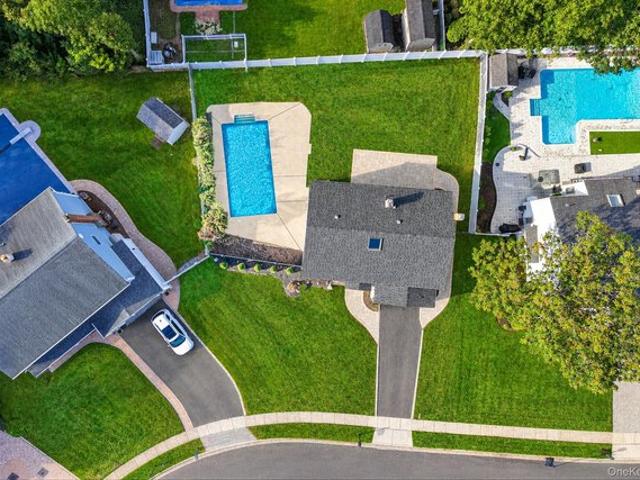 House for sale in Nesconset, Town of Smithtown