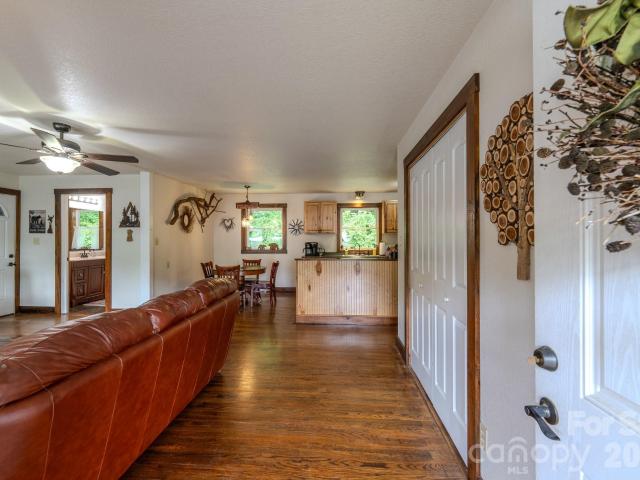 House for sale in Spruce Pine, North Carolina