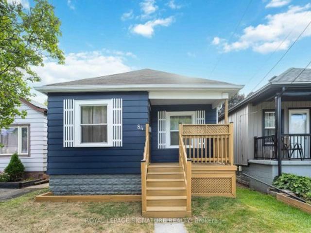 House for sale in Ancaster, Ontario
