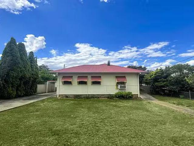 House for rent in Sale, Victoria