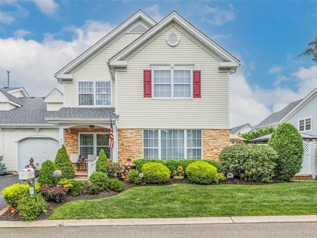 House for sale in Centereach, New York