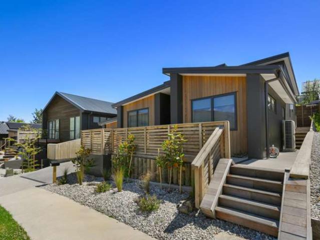 House for sale in Otakou