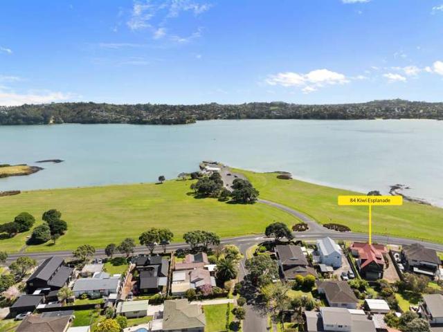 House for sale in Māngere Bridge, Māngere-Ōtāhuhu