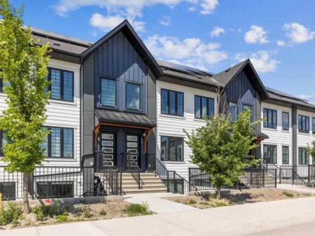 Townhouse for sale in Livingston, Calgary