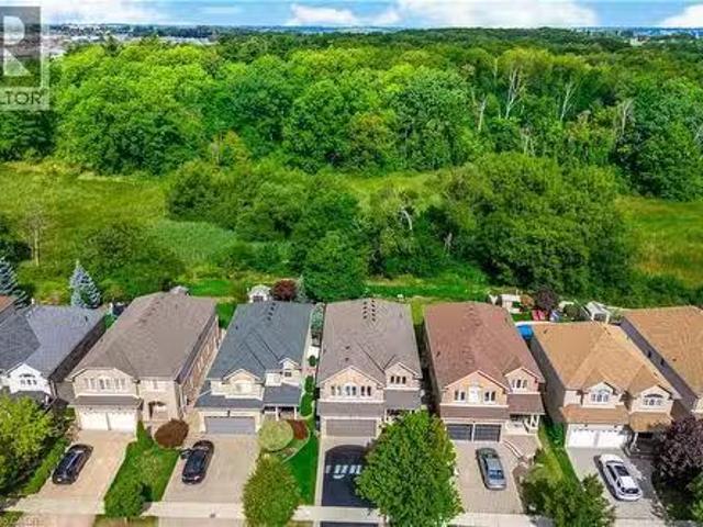 House for sale in Ancaster, Ontario