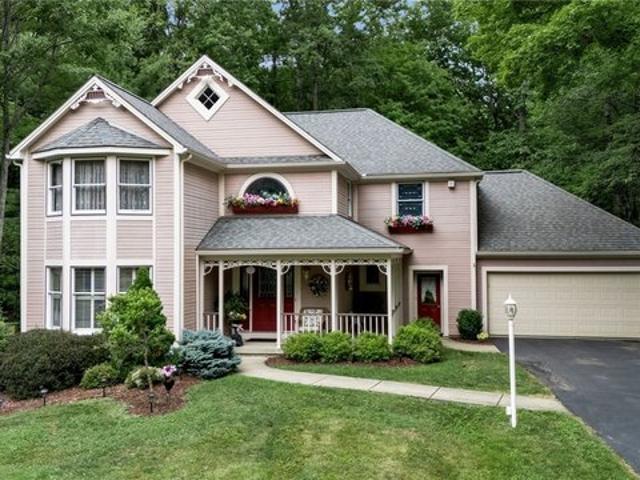 House for sale in Orchard Park, New York