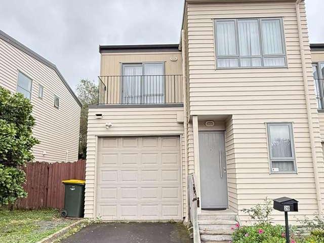 Townhouse for rent in Howick