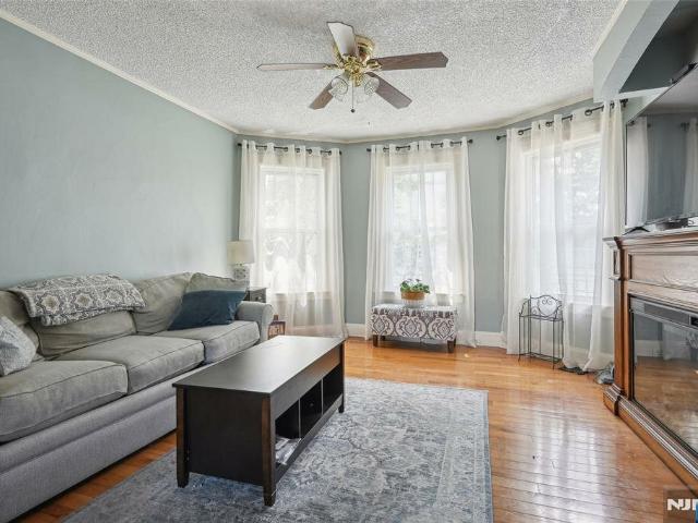 Duplex for sale in Ridgewood