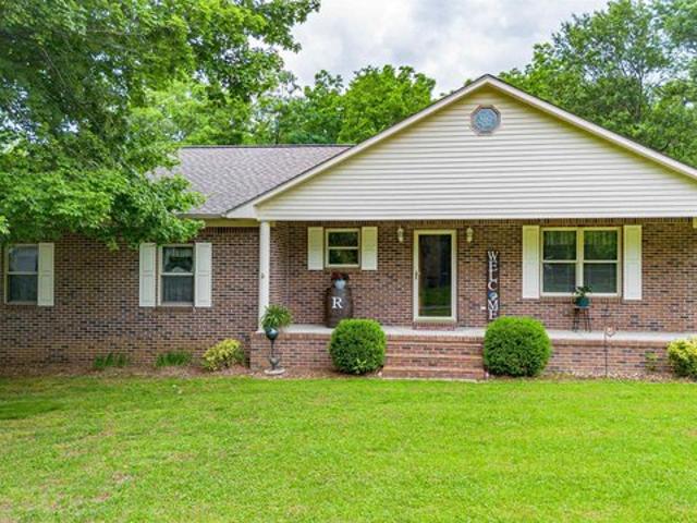 House for sale in Bardwell, Kentucky