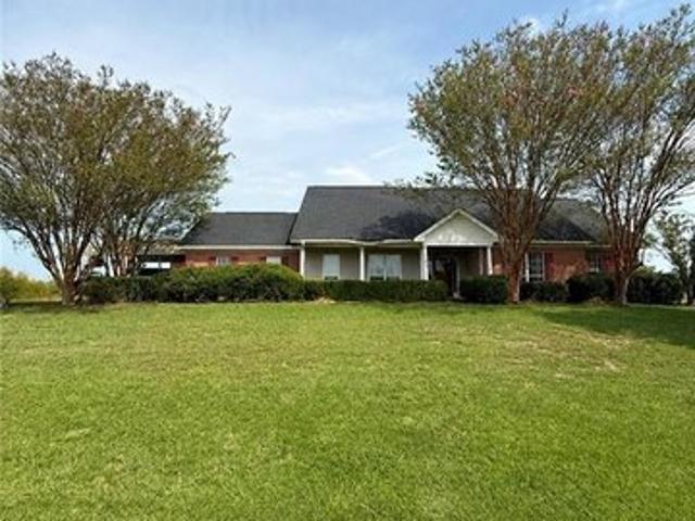 House for sale in Fort Deposit, Alabama
